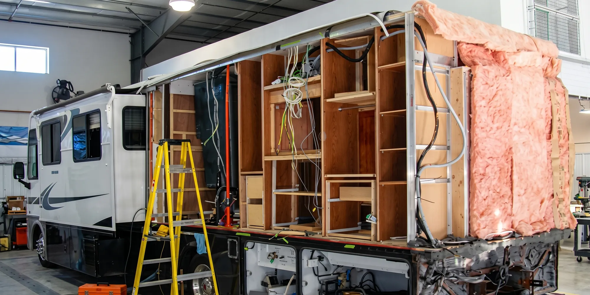 RV and 5th Wheel Repair Services